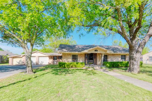 700 S Washington St, Pilot Point, TX, 76258-4338 | Card Image