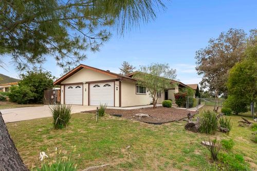 15688 Cathedral Way, Ramona, CA, 92065 | Card Image