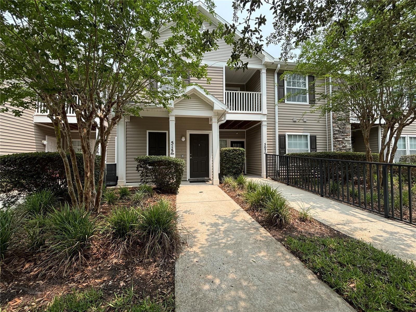 Residential Lease in ORANGE PARK
