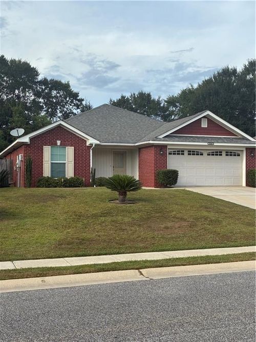 9646 Estate Dr, Mobile, AL, 36695-5251 | Card Image