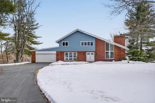 372 High St, SOUDERTON, PA, 18964-2122 | Card Image