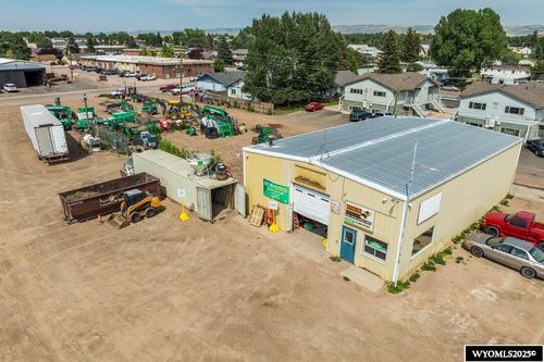 1257 N 4th St, LARAMIE, WY, 82072-2048 | Card Image