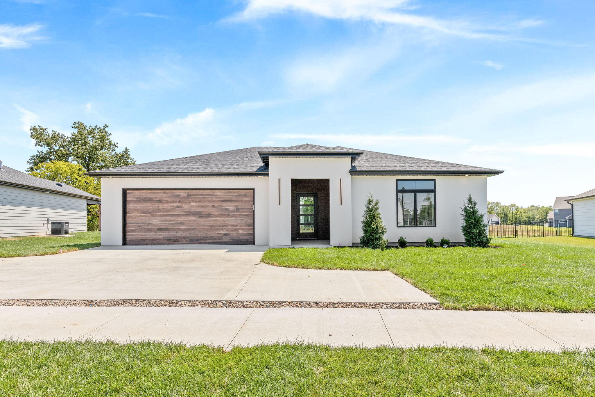 Smith Dr, Columbia, MO 65203