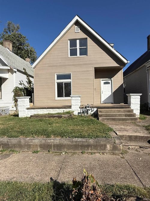1105 Baker Avenue, Evansville, IN, 47710-2157 | Card Image