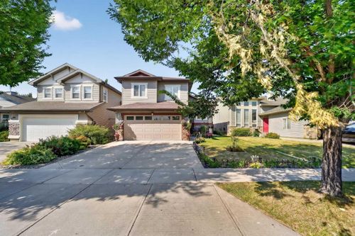 62 Coalbanks Gate W, Lethbridge, AB, T1J2A1 | Card Image