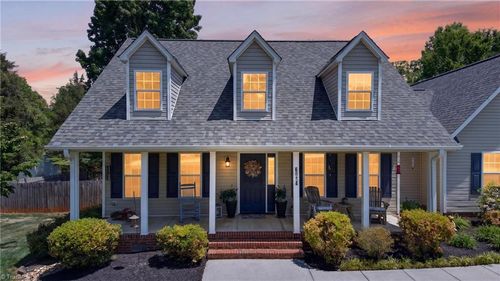 6014 Evelyn Ln, Pleasant Garden, NC, 27313-8175 | Card Image