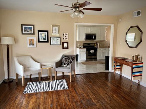 3472 Rugged Dr, Dallas, TX, 75224-3005 | Card Image