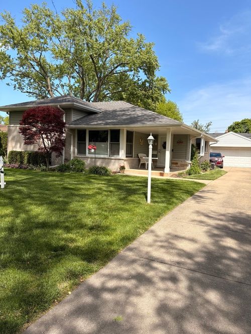 21 N Waterman Avenue, Arlington Heights, IL, 60004 | Card Image