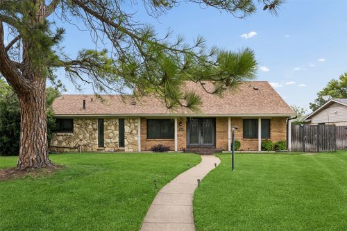 1303 Berkeley Dr, Richardson, TX, 75081-5904 | Card Image