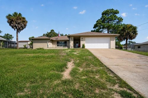 13277 Brewster Rd, Spring Hill, FL, 34609-1223 | Card Image