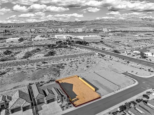 961 Thumb Butte, Bullhead City, AZ, 86429-5986 | Card Image