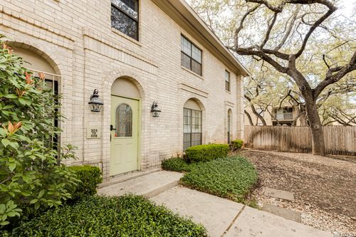 apt-307-8415 Fredericksburg Rd, San Antonio, TX, 78229-3302 | Card Image