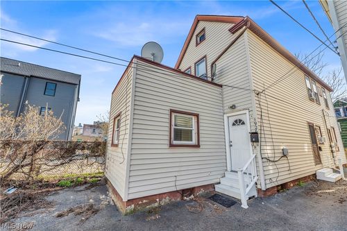 1926 E 123rd St, Cleveland, OH, 44106-1976 | Card Image