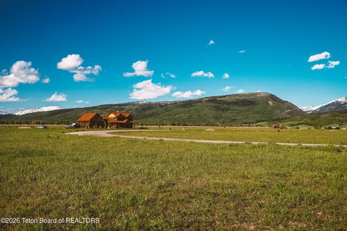 609 Somerset Ln, Victor, ID, 83455-1225 | Card Image