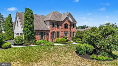 1 Marina Dr, CAMP HILL, PA, 17011-1015 | Card Image