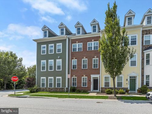 5803 Lois Ln, ELLICOTT CITY, MD, 21043-7515 | Card Image