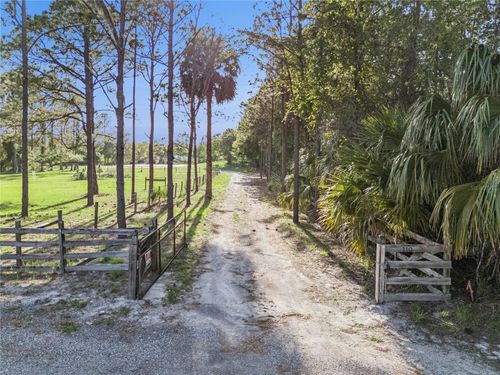 110 Wild Horse Run, DELTONA, FL, 32738-9392 | Card Image