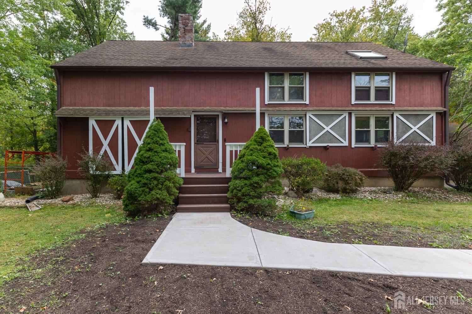 Henderson Rd, Kendall Park, NJ 08824