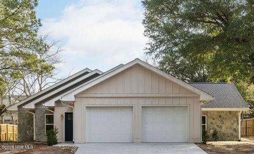 6033 Shiloh Dr, Wilmington, NC, 28409-4421 | Card Image