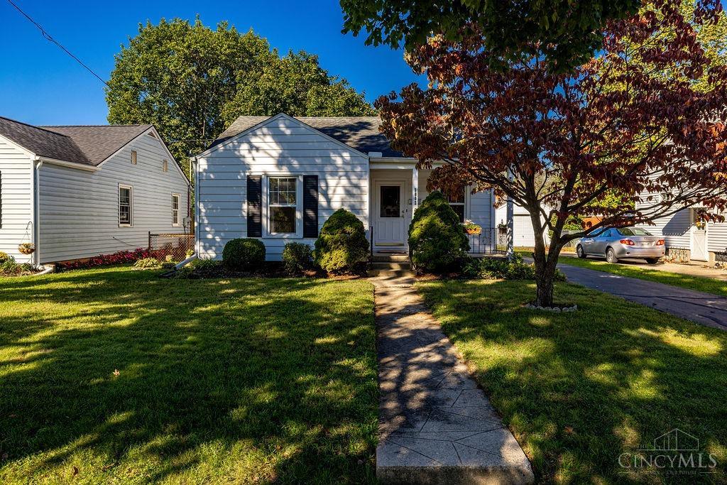 Midway St, Middletown, OH 45042