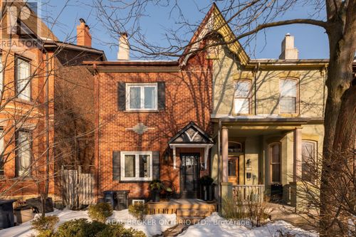 157 Lippincott St, Toronto, ON, M5S2P3 | Card Image