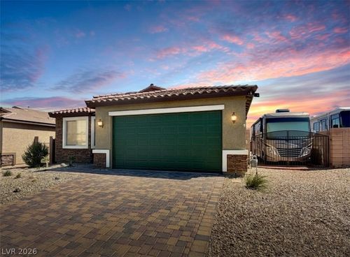 2081 Hunt Woods Ct, Laughlin, NV, 89029-0016 | Card Image