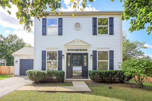 827 Easton Ct, Grayslake, IL, 60030-3207 | Card Image