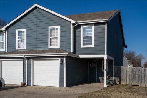 410 E 13th St, Eudora, KS, 66025-9322 | Card Image