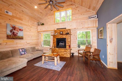 18184 Crawford Ln, GORDONSVILLE, VA, 22942-8849 | Card Image