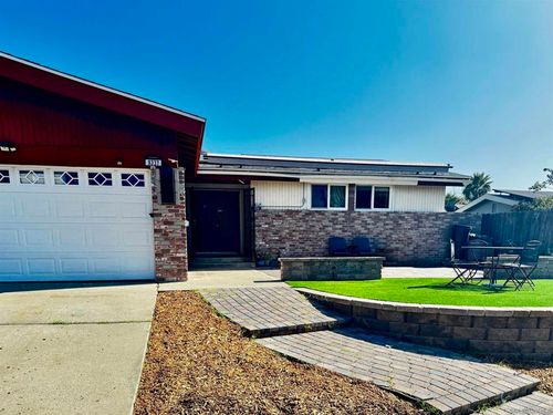 9337 Goyette Pl, Santee, CA, 92071-2328 | Card Image