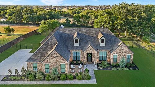 631 San Saba W, Midlothian, TX, 76065-5530 | Card Image