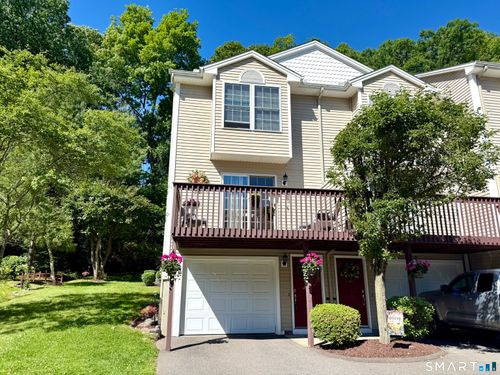 9-40 Trolley Bridge Rd, Shelton, CT, 06484-5643 | Card Image