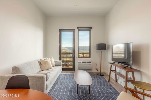 2114-2303 W Deer Hollow Rd, Park City, UT, 84060-5171 | Card Image