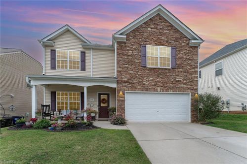 234 Everidge Rd, Winston Salem, NC, 27103-6308 | Card Image