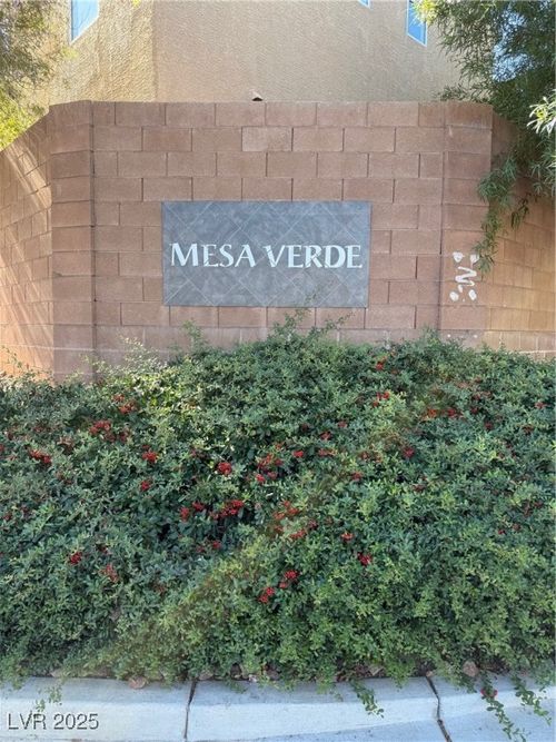 6042 Peaceful Creek St, Henderson, NV, 89011-5010 | Card Image