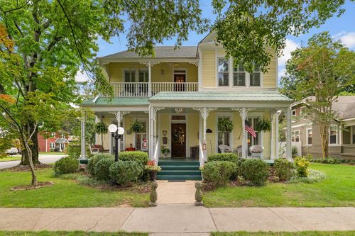 520 Walnut St, Florence, AL, 35630 | Card Image