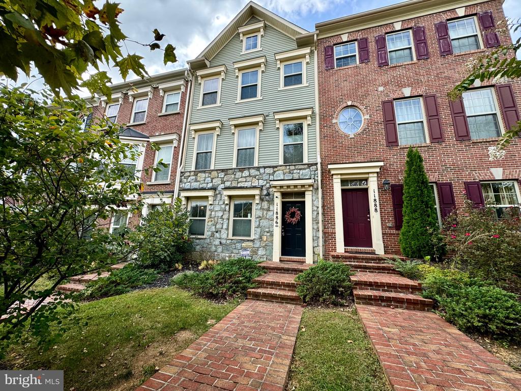 Snowden Farm Pkwy, Clarksburg, MD 20871