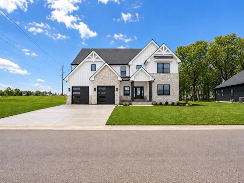 7646 E 115th Ave, Winfield, IN, 46307-7377 | Card Image