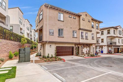 2618 Buckwheat Gln, Escondido, CA, 92025 | Card Image