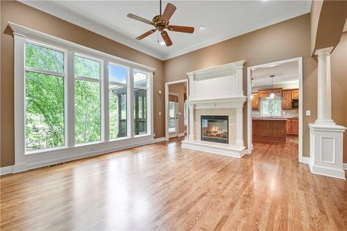 22912 W 47th Ter, Shawnee, KS, 66226-7814 | Card Image