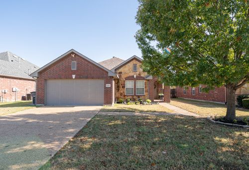 2548 Saddlehorn Dr, Little Elm, TX, 75068-5640 | Card Image