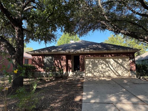 8002 Marble Ridge Dr, Austin, TX, 78747-4017 | Card Image