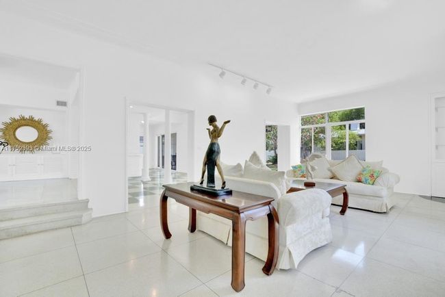 5861 Lagorce Dr, House other with 4 bedrooms, 4 bathrooms and null parking in Miami Beach FL | Image 12