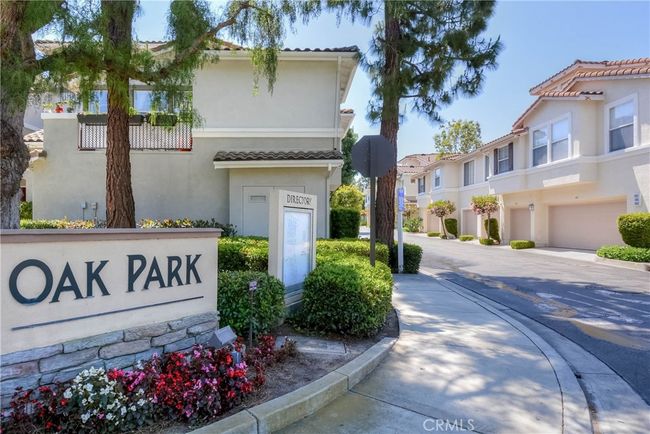 803 Maplewood, Condo with 2 bedrooms, 3 bathrooms and 2 parking in Irvine CA | Image 45