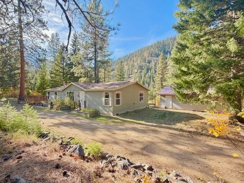 37 Big Horn Rd, Superior, MT, 59872-9438 | Card Image