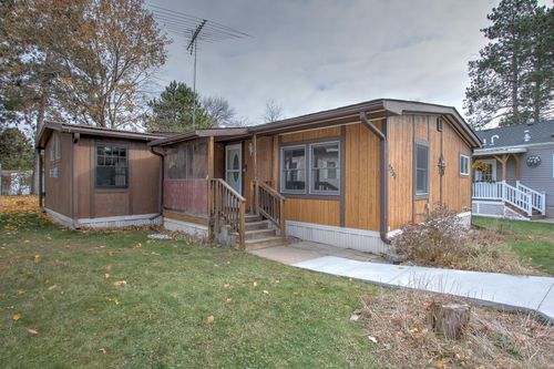 2250 Red Pine Dr, Cambridge, MN, 55008-2327 | Card Image