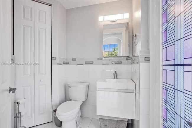 10457 Laurel Rd, House other with 6 bedrooms, 6 bathrooms and null parking in Davie FL | Image 65