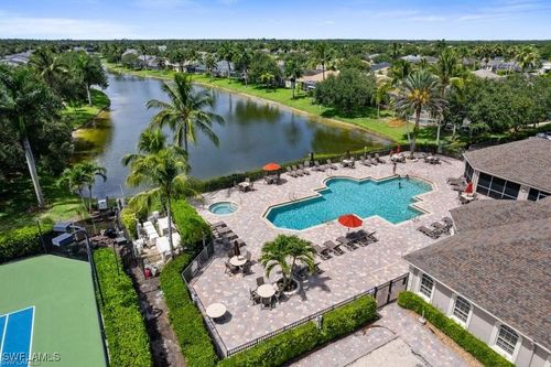 s-8039 Tauren Ct, NAPLES, FL, 34119-7718 | Card Image