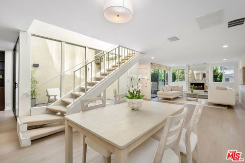 1932 Idaho Ave, Santa Monica, CA, 90403-3314 | Card Image