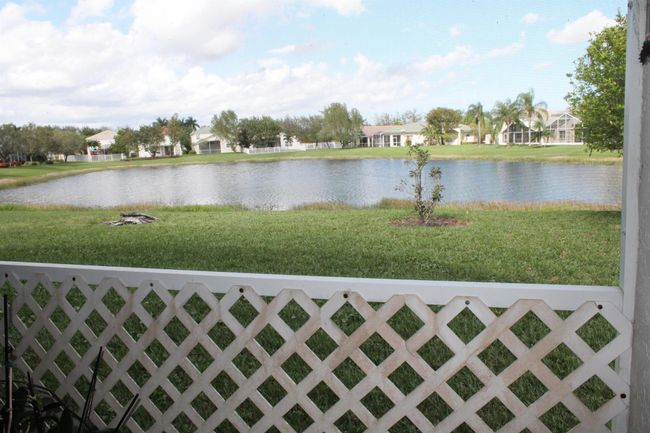 4194 Bluff Harbor Way, House other with 3 bedrooms, 3 bathrooms and null parking in Wellington FL | Image 24